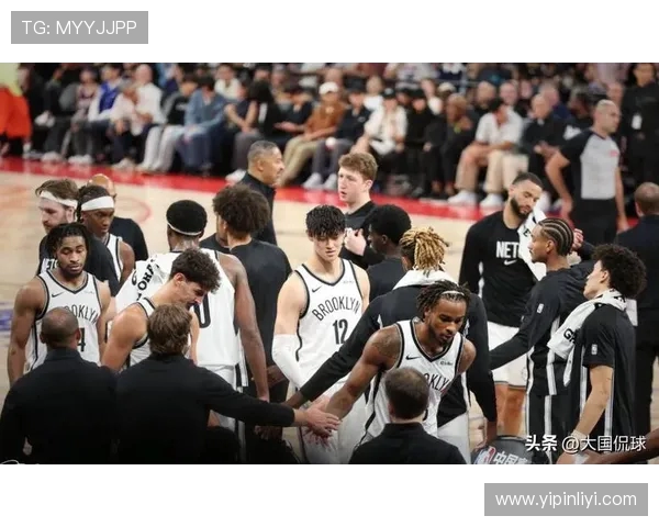 勇士与篮网激战正酣NBA赛场精彩瞬间回顾与分析 勇士与篮网激战正酣NBA赛场精彩瞬间回顾与分析