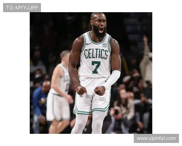 杰伦布朗：从新星崛起到NBA全明星的奋斗历程与未来展望