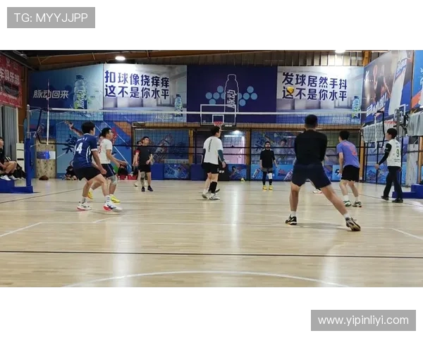 南京排球队与上海排球队赛后复盘探讨团队协作的成功与不足之处