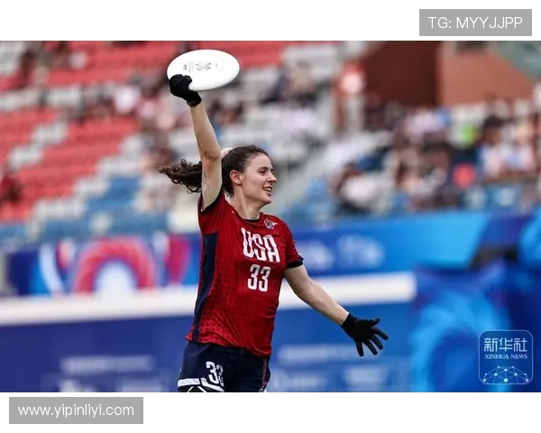 聚焦飞盘运动成都飞盘队如何通过团队协作提升竞技水平与默契配合