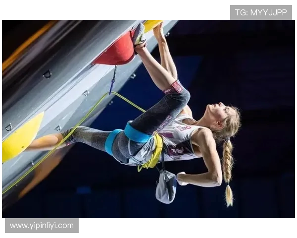 上海街舞队在世界攀岩锦标赛中以62分稳居积分榜首位