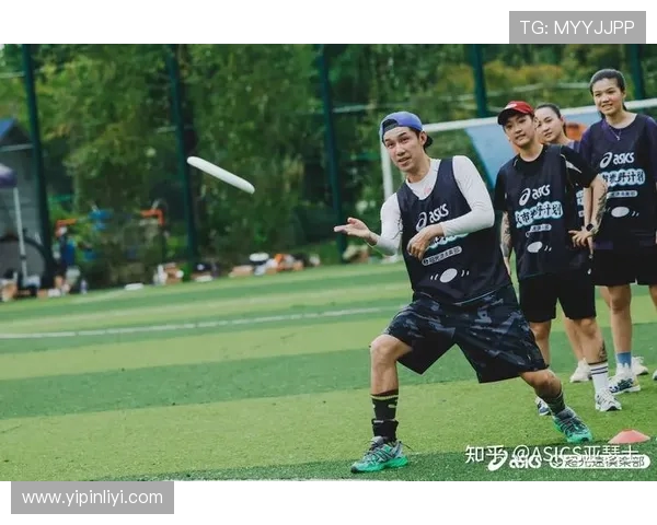 南京飞盘队的默契配合与战术分析探讨飞盘运动的魅力与团队协作的重要性